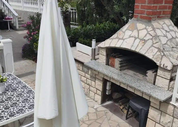 Apartament Zeljka 3 By Interhome Malinska